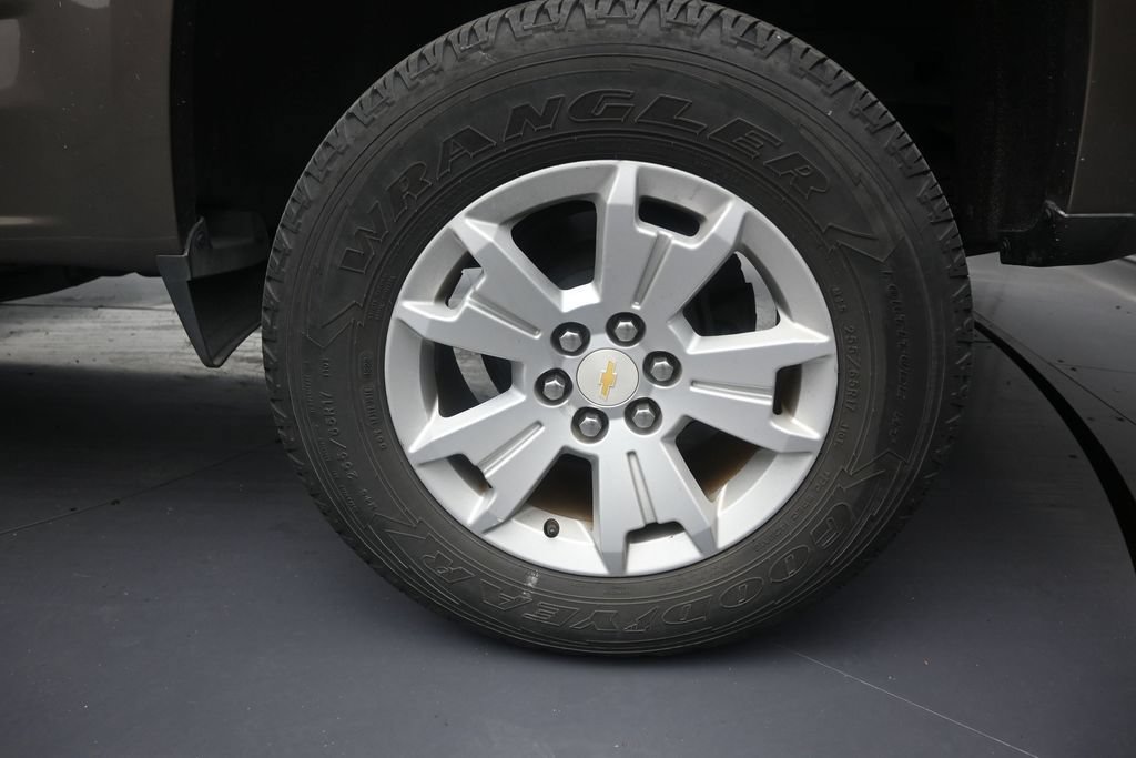 Used 2016 Chevrolet Colorado LT w/ Safety Package RWD image 10