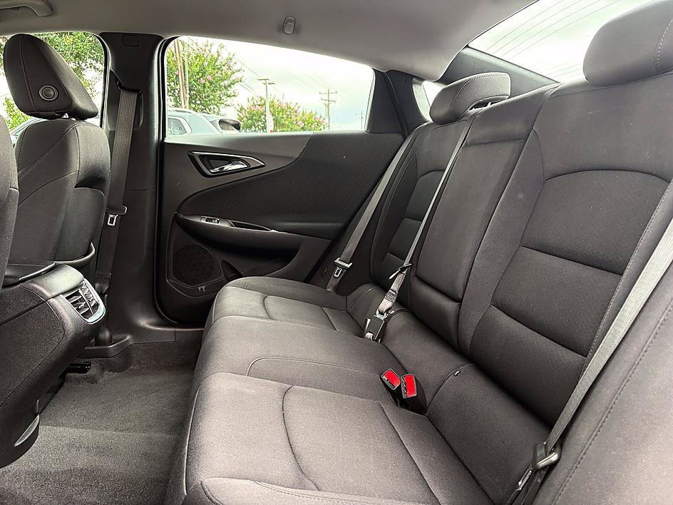 Used 2023 Chevrolet Malibu LT FWD image 8
