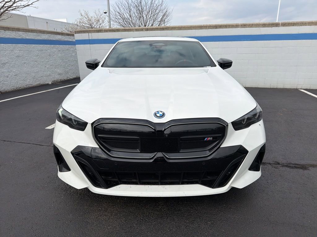 Used 2024 BMW i5 M60 w/ Premium Package image 8