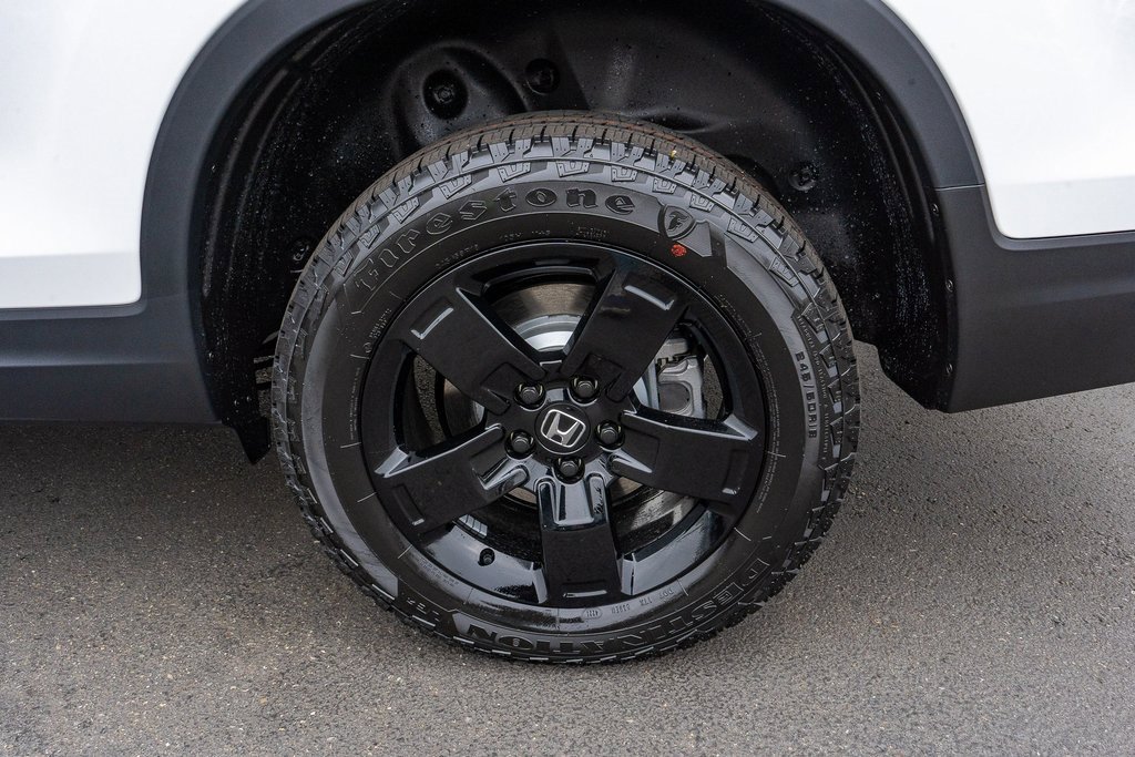 New 2026 Honda Ridgeline Black Edition image 10