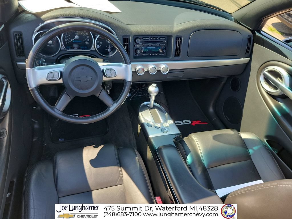 Used 2004 Chevrolet SSR RWD image 18