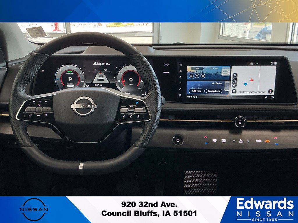 Used 2025 Nissan Ariya FWD image 14