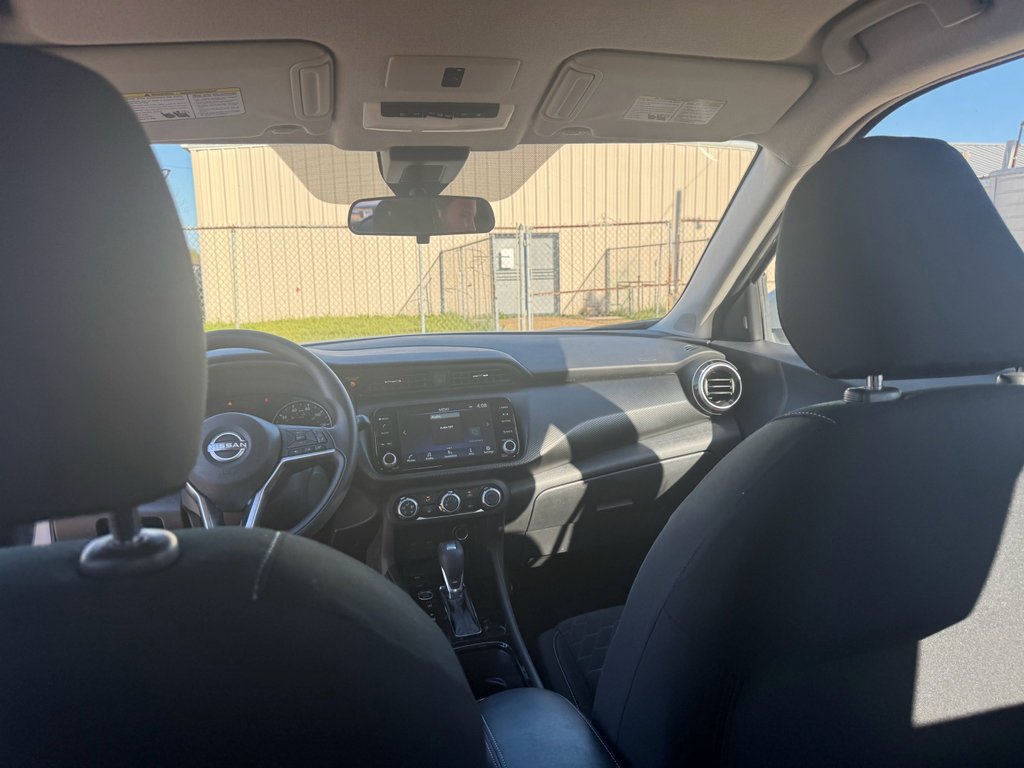 Used 2024 Nissan Kicks SV image 19