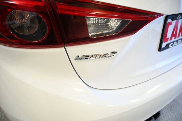 Used 2018 MAZDA MAZDA3 Grand Touring w/ Premium Equipment Package image 14