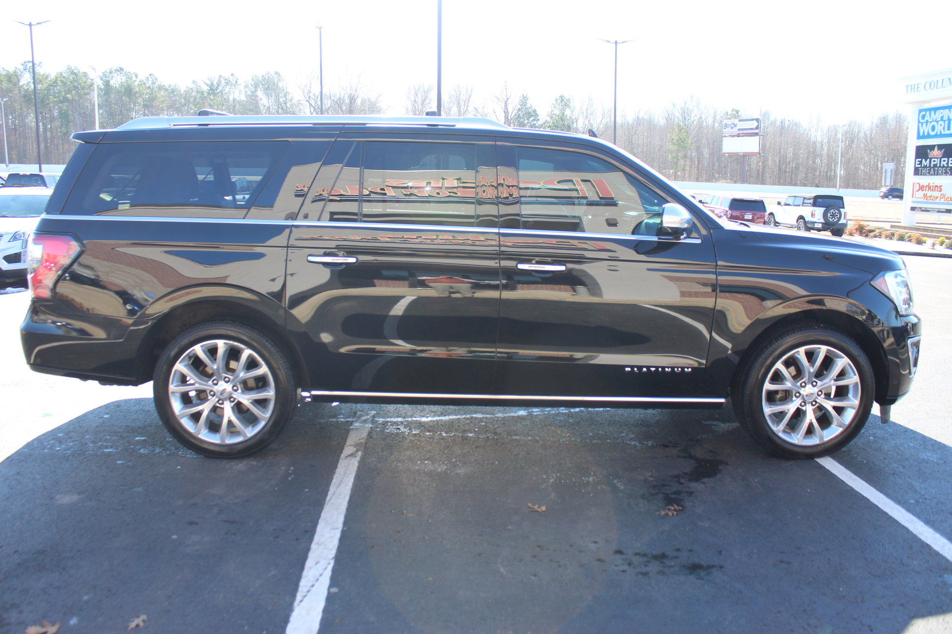 Used 2018 Ford Expedition Max Platinum image 5