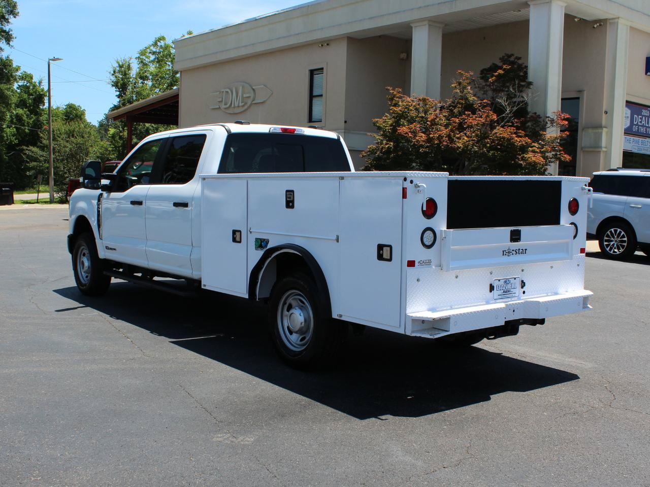 Used 2025 Ford F250 XL w/ FX4 Off-Road Package AWD/4WD image 12