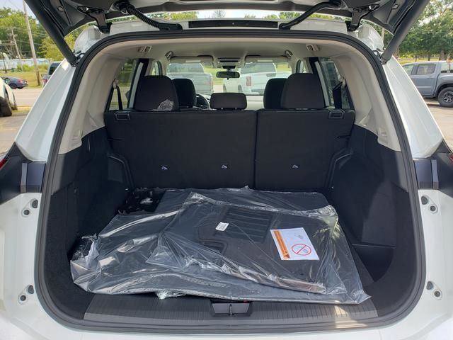 New 2026 Nissan Rogue SV image 6