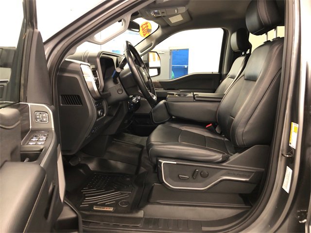 Used 2023 Ford F250 Lariat w/ Camper Package image 30