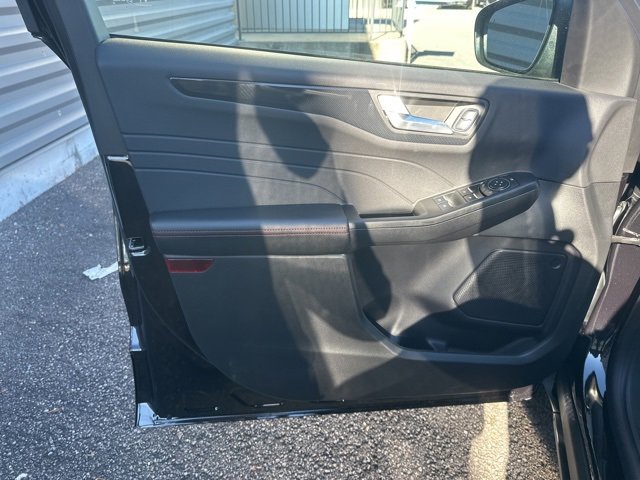 New 2026 Ford Escape ST-Line w/ Tech Pack #1 image 11