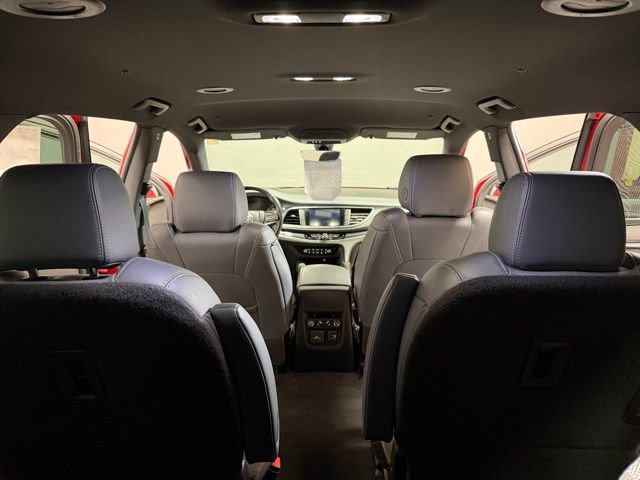 Used 2024 Buick Enclave Premium image 25