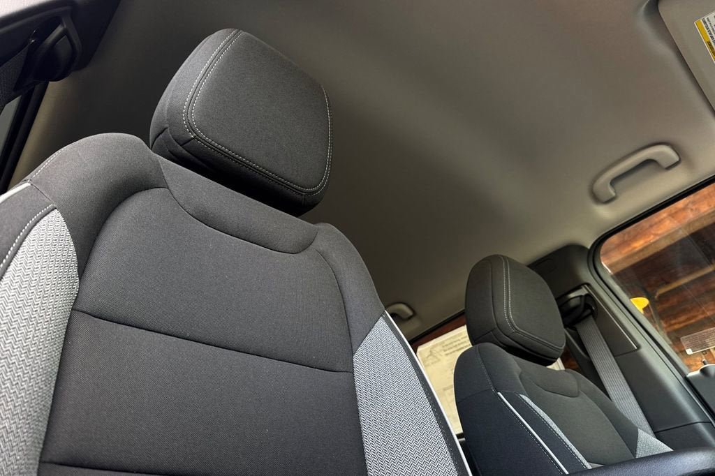 New 2026 Chevrolet TrailBlazer LT w/ Convenience Package FWD image 17