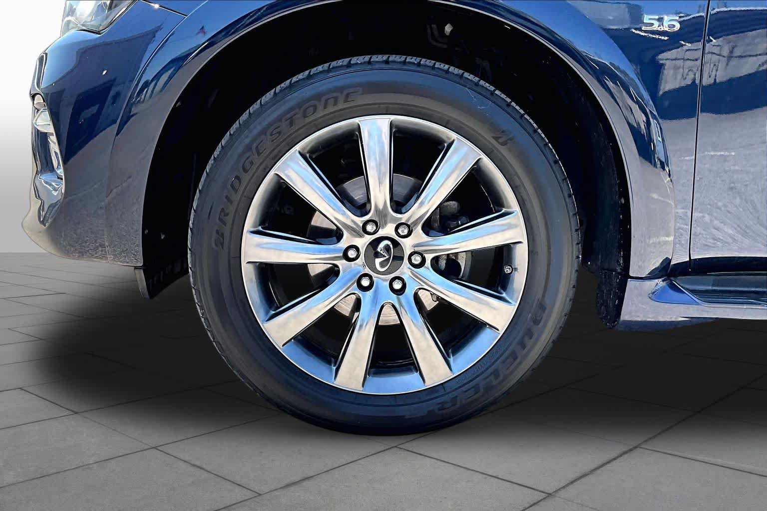 Used 2017 INFINITI QX80 Signature Edition RWD image 14