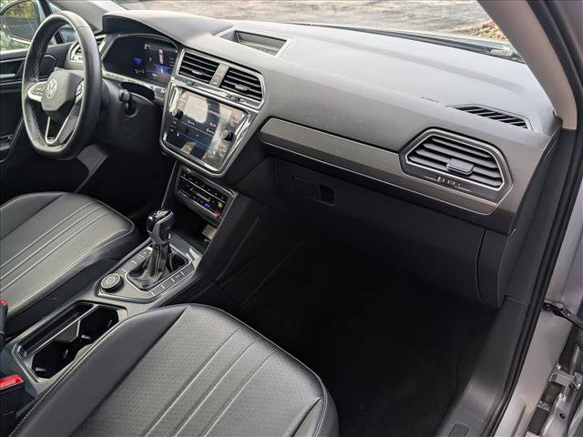 Certified 2022 Volkswagen Tiguan SE AWD/4WD image 13