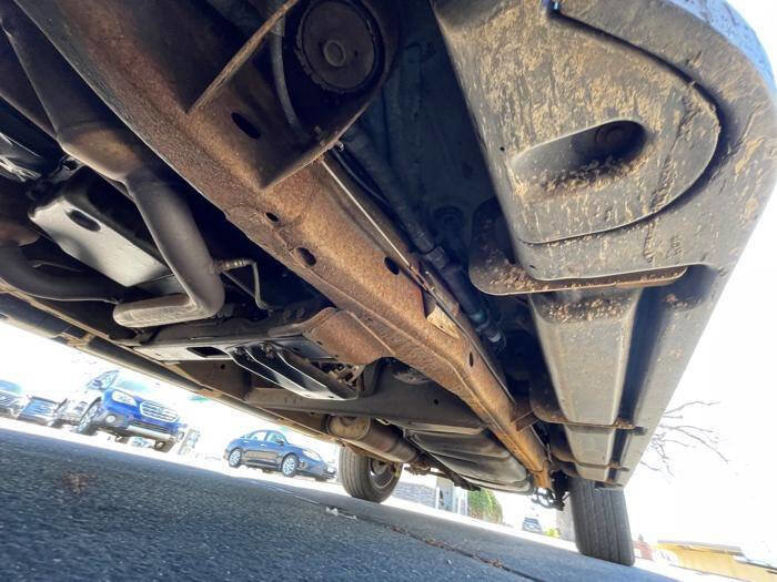 Used 2007 GMC Yukon XL SLT w/ SLT Preferred Equipment Group AWD/4WD image 12