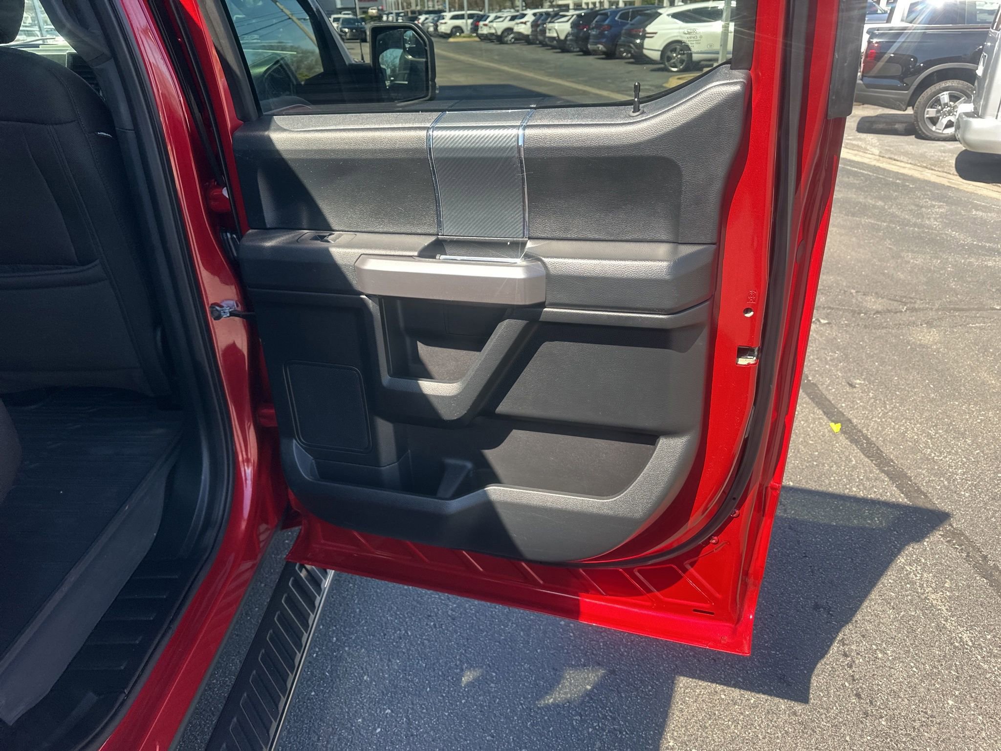 Used 2020 Ford F150 XLT w/ Equipment Group 302A Luxury image 17