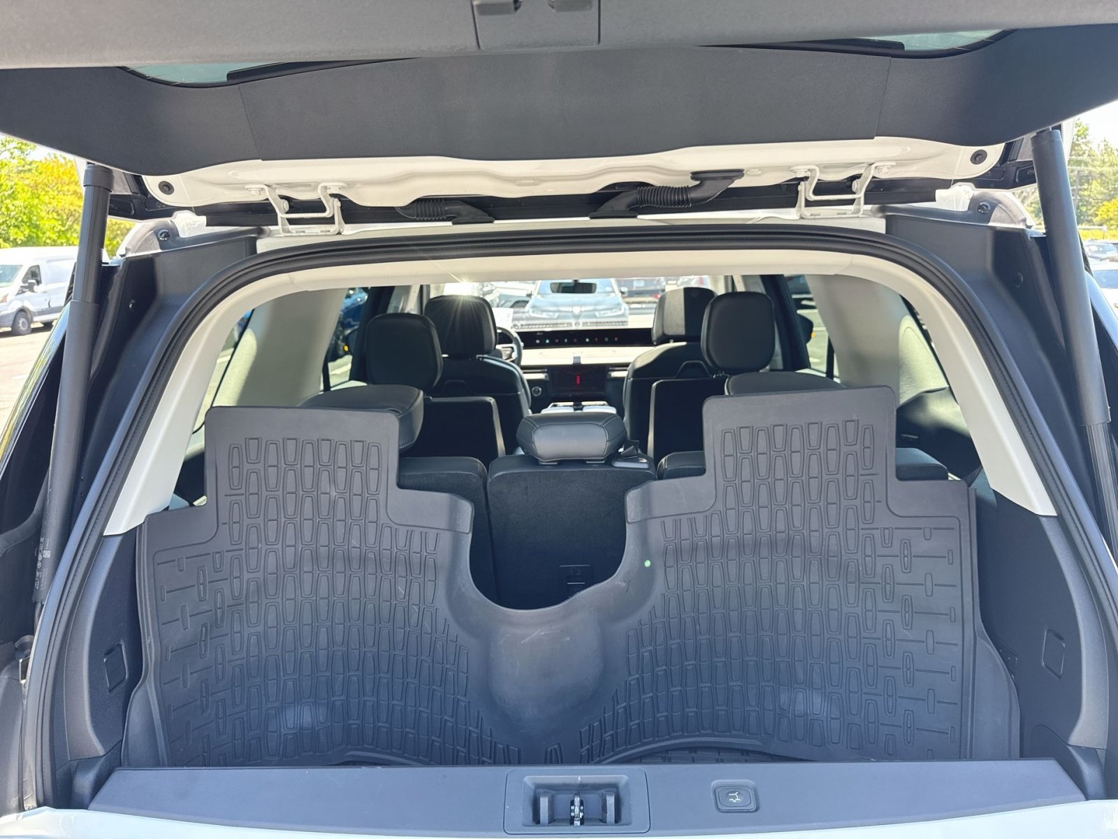Used 2025 Lincoln Navigator Reserve AWD/4WD image 28