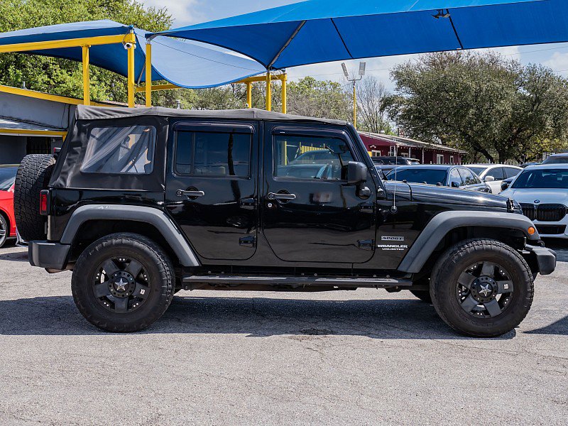 Used 2017 Jeep Wrangler Unlimited Sport AWD/4WD image 4