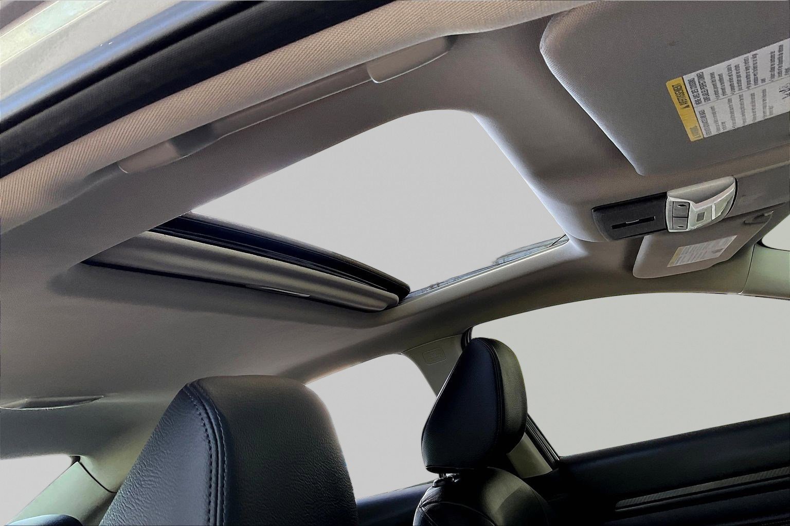 Used 2019 Nissan Altima 2.5 SR w/ SR Premium Package FWD image 26