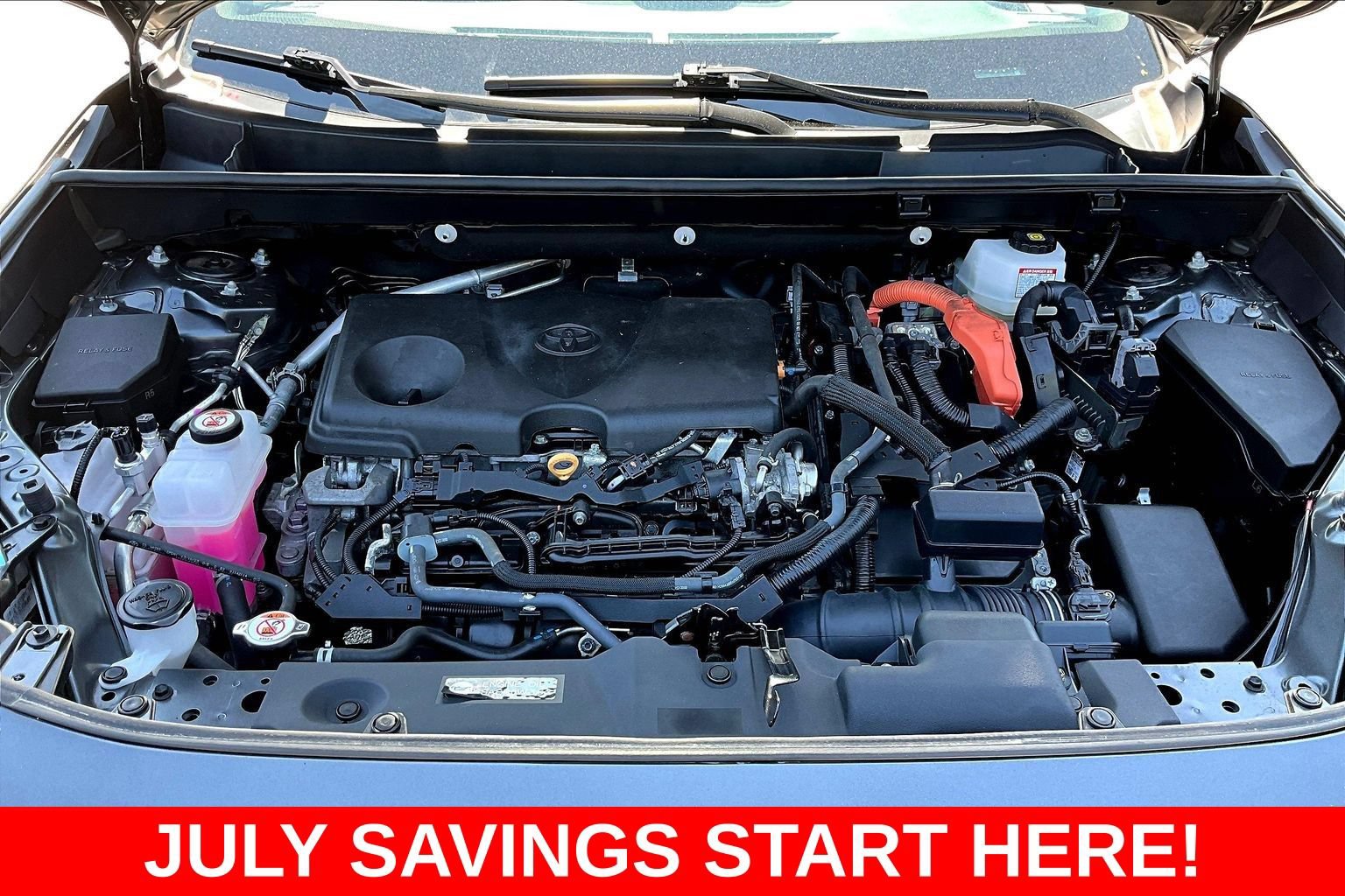 Used 2023 Toyota RAV4 XLE AWD/4WD image 39