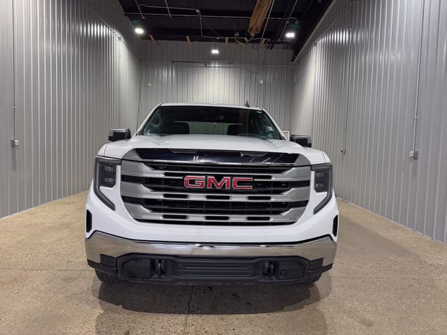 Used 2023 GMC Sierra 1500 SLE AWD/4WD image 9