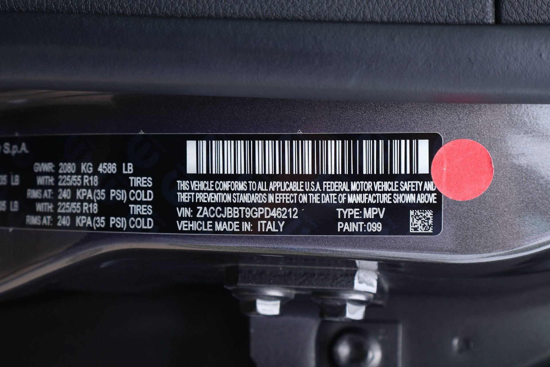 Used 2016 Jeep Renegade Latitude AWD/4WD image 21