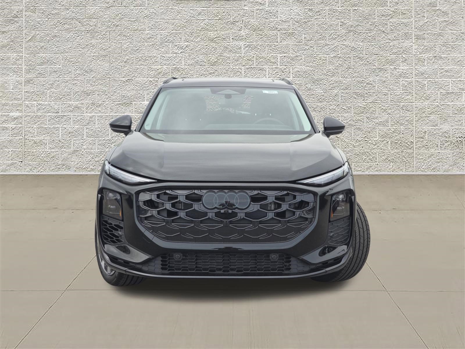 New 2026 Audi Q3 quattro 2.0T AWD/4WD image 2