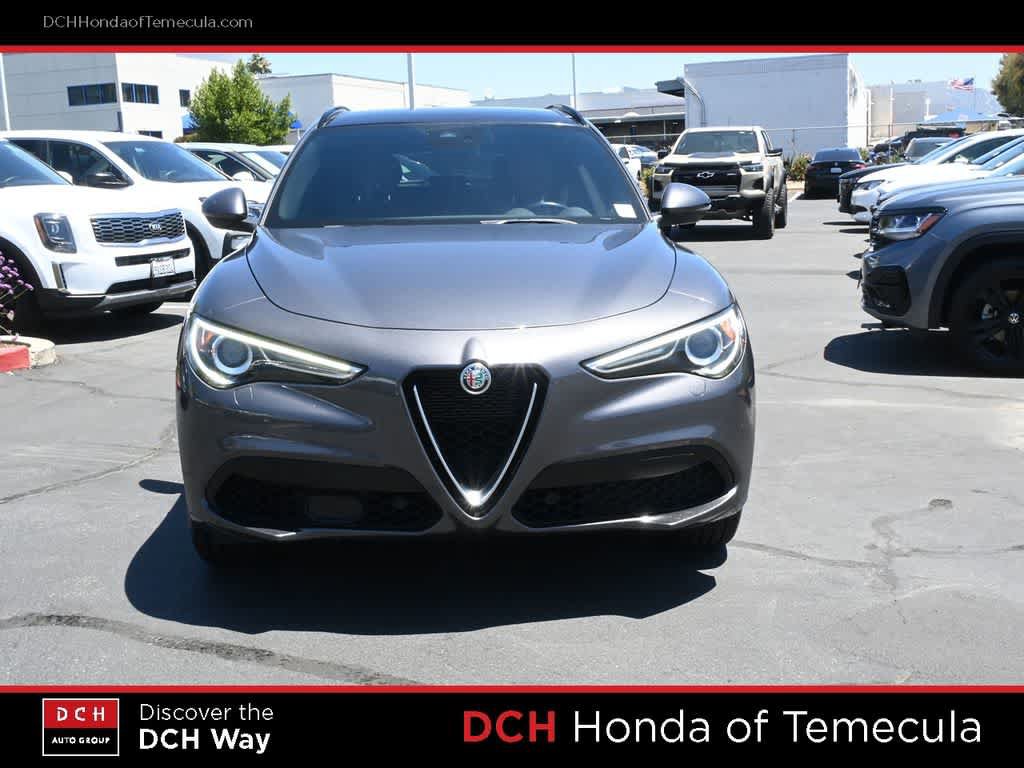 Used 2023 Alfa Romeo Stelvio Ti w/ Active Assist Plus Package AWD/4WD image 2