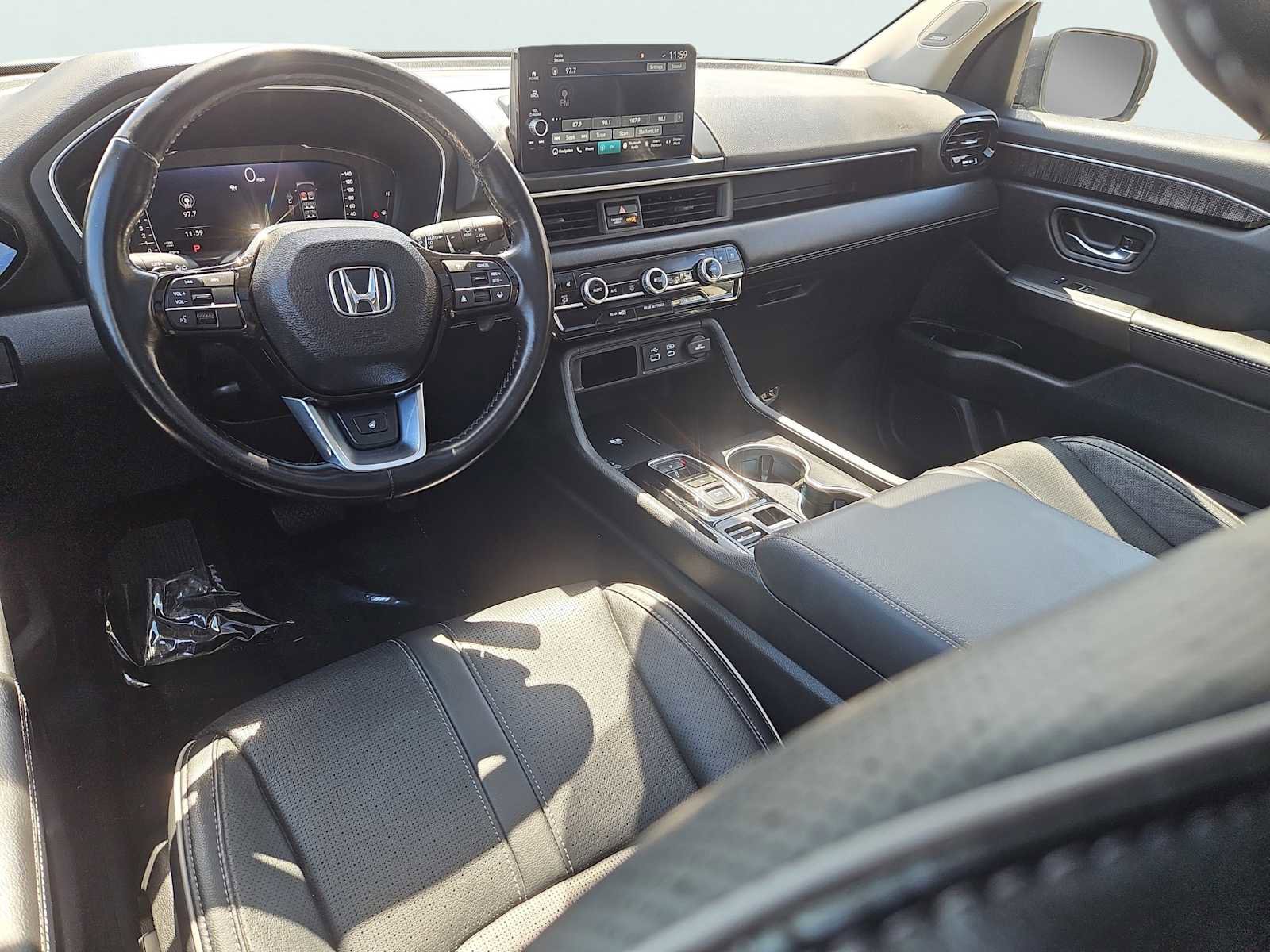 Certified 2023 Honda Pilot Elite image 9