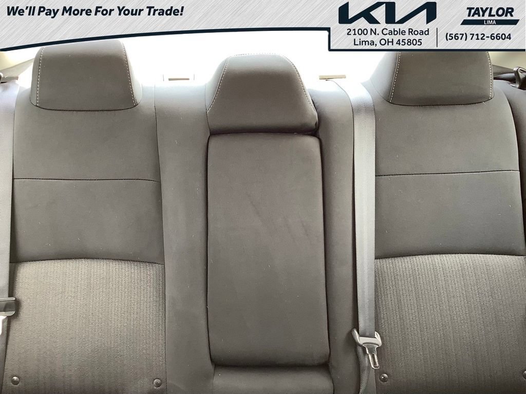 Used 2025 Nissan Altima 2.5 SV FWD image 11