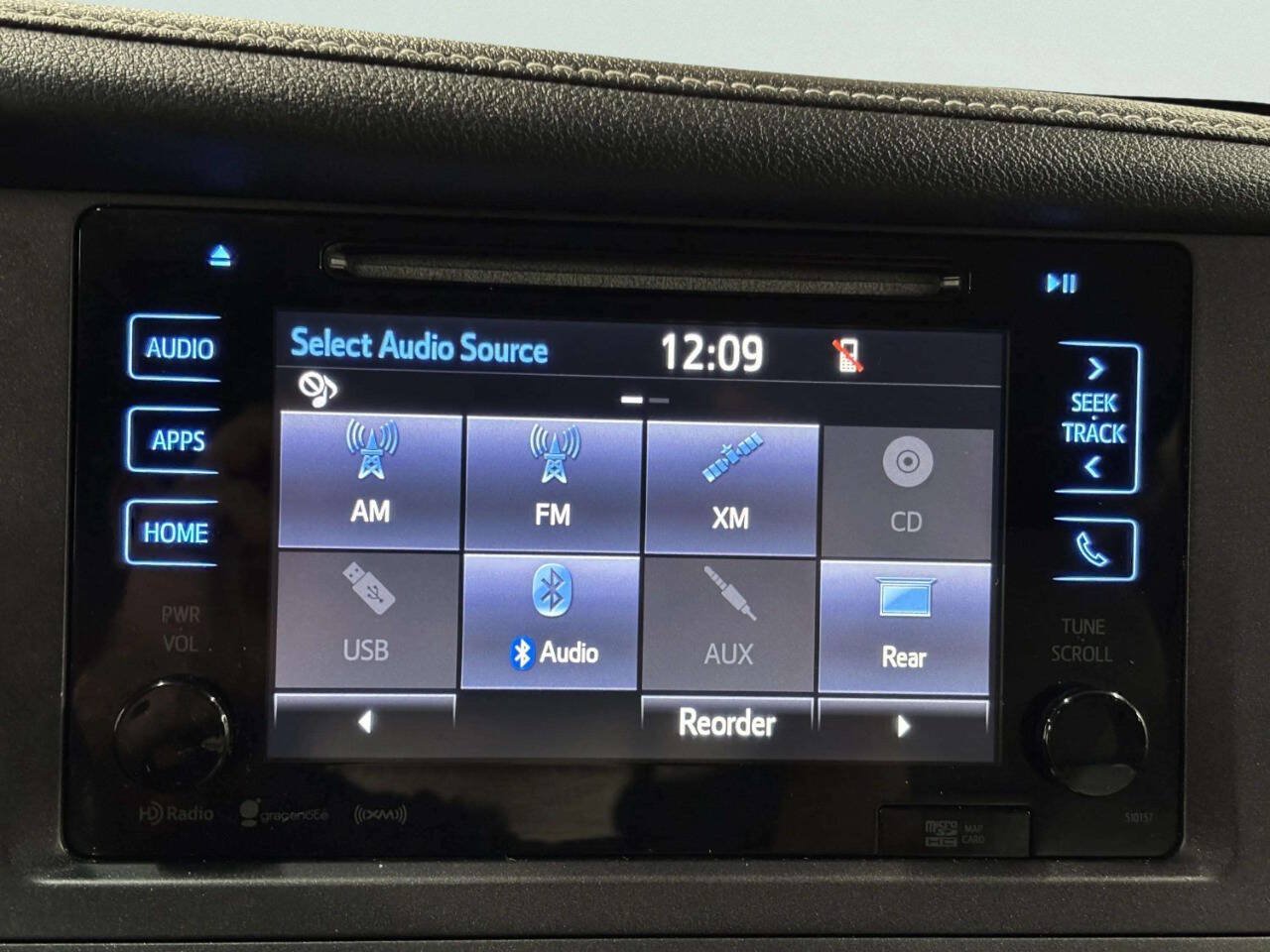 Used 2017 Toyota Sienna XLE Premium AWD/4WD image 29