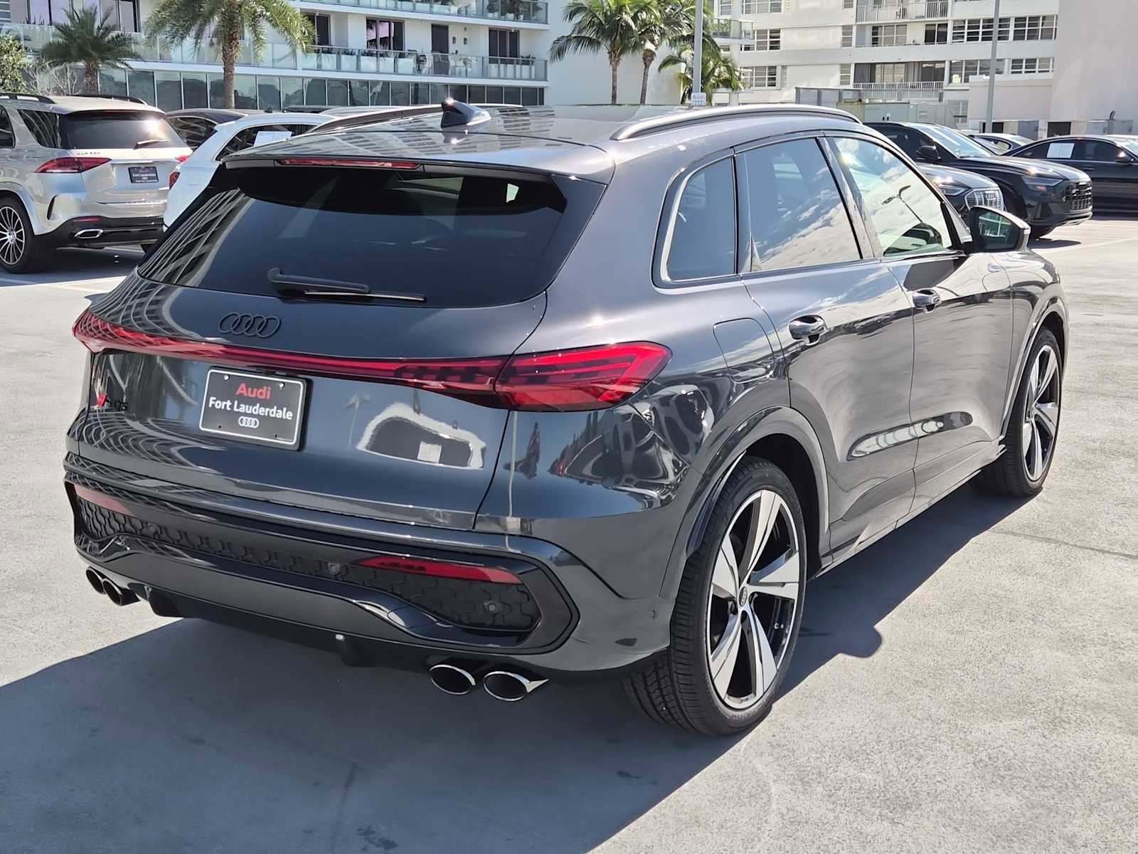 New 2025 Audi SQ5 Premium Plus image 6