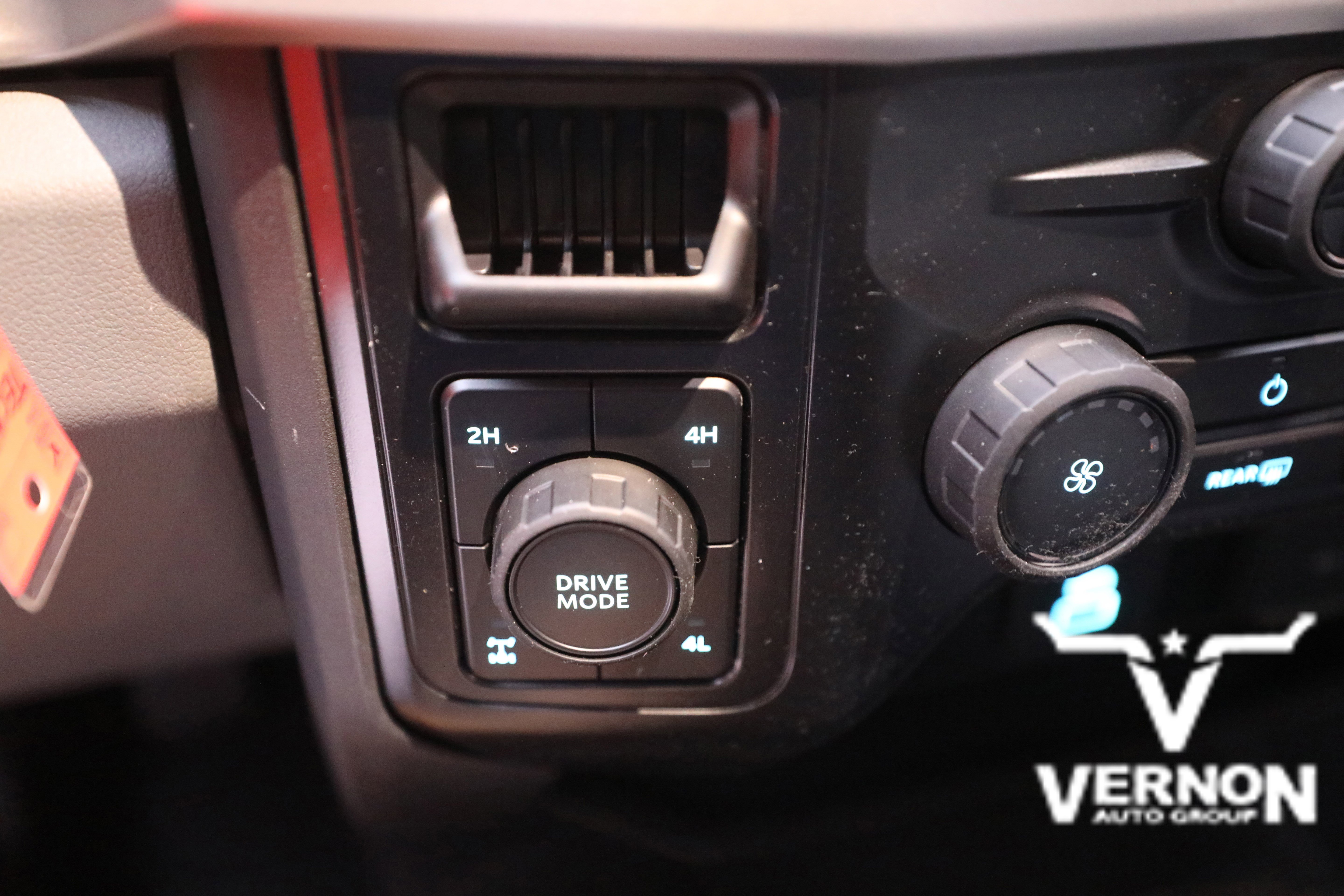 New 2026 Ford F250 XL w/ STX Appearance Package AWD/4WD image 22
