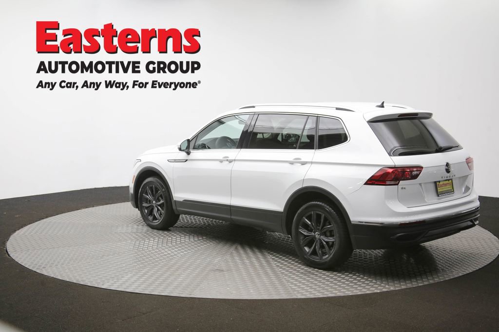 Used 2024 Volkswagen Tiguan SE image 63