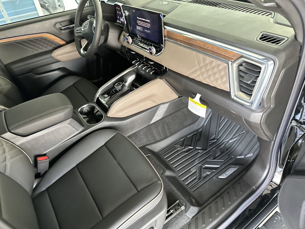 New 2026 GMC Canyon Denali w/ LPO, Denali Black Edition image 36