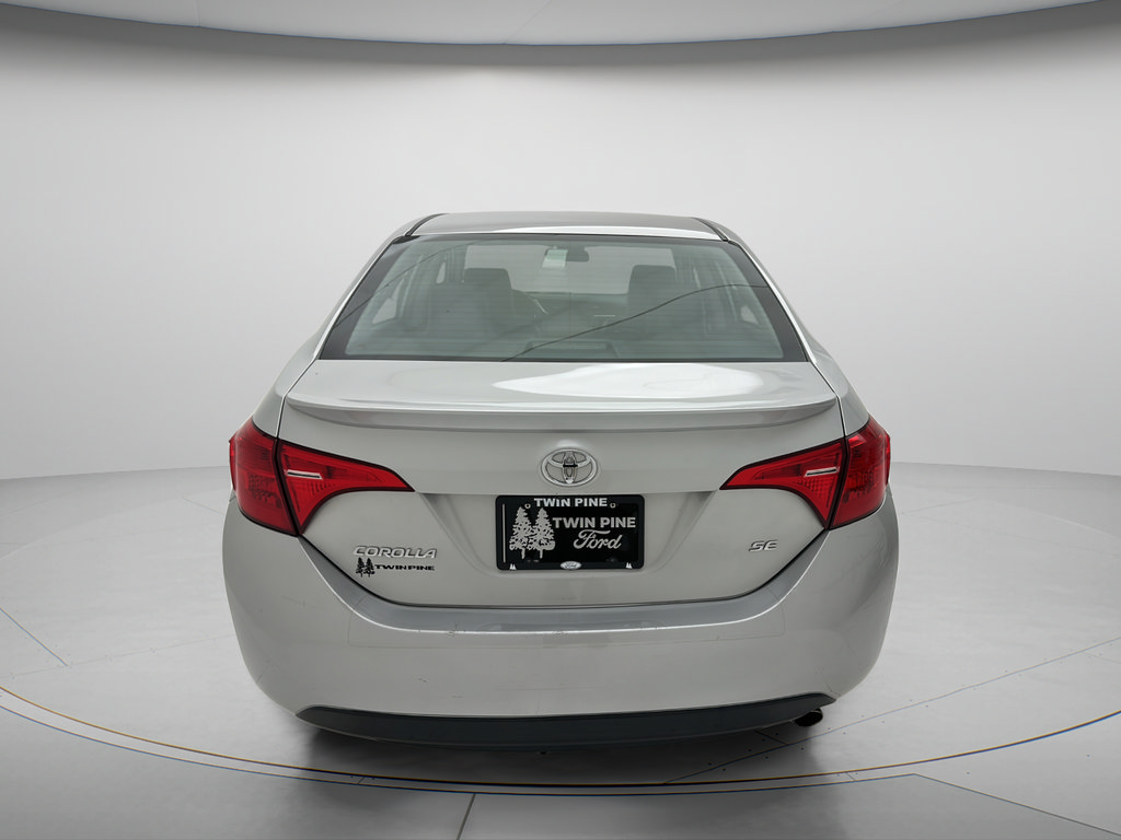 Used 2019 Toyota Corolla SE FWD image 4