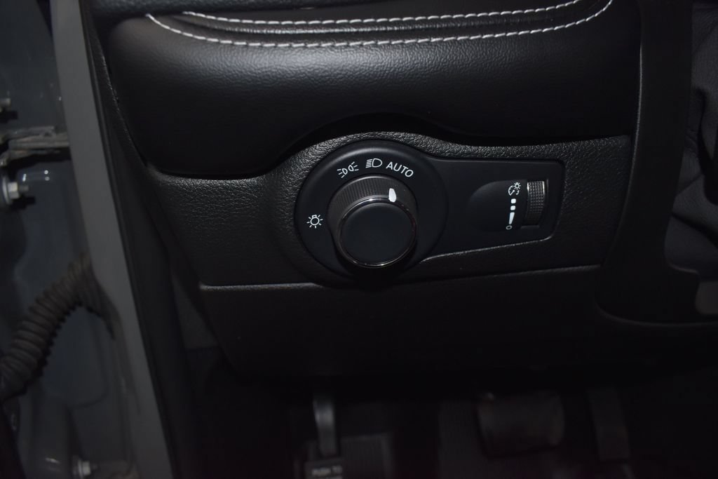 Used 2023 Dodge Durango SRT Hellcat AWD/4WD image 18