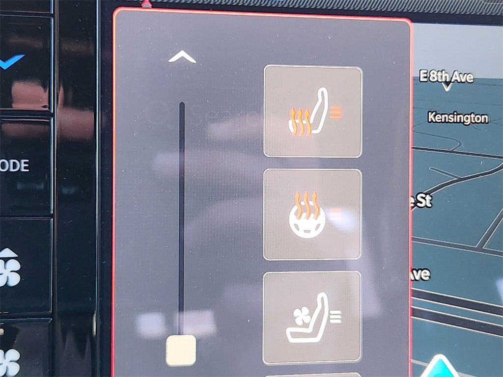 Used 2025 RAM 1500 Laramie image 24