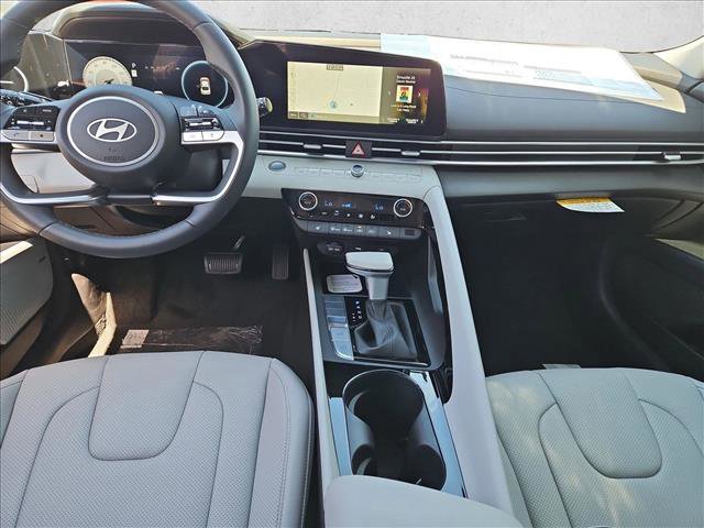 New 2026 Hyundai Elantra Limited image 15