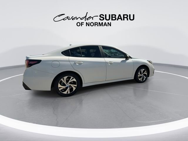 Used 2025 Subaru Legacy Premium image 8