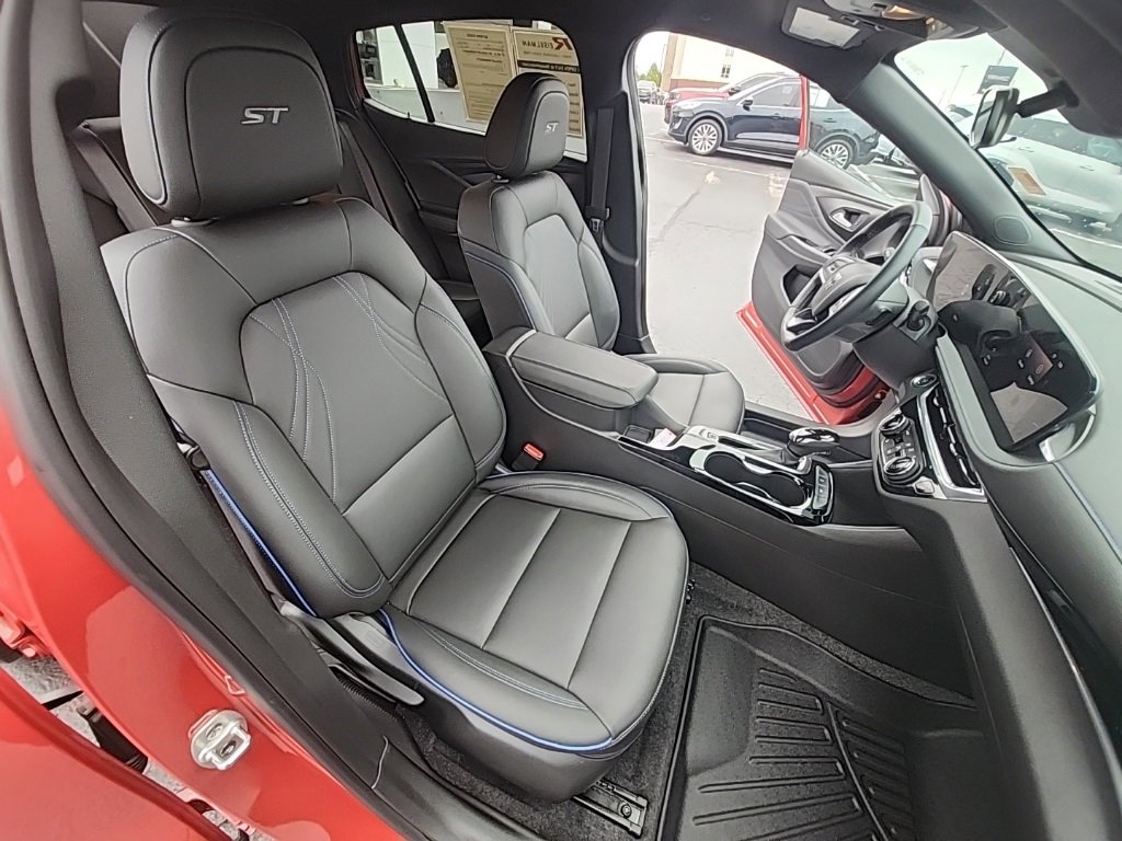 Certified 2024 Buick Envista Sport Touring w/ Convenience I Package image 17