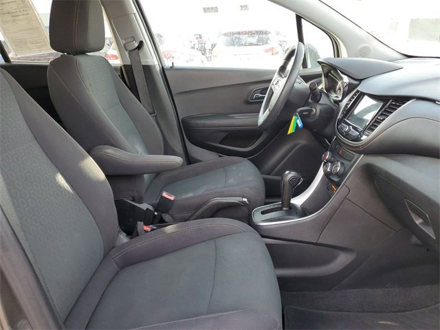 Certified 2019 Chevrolet Trax LS w/ Tint and Cruise Package image 26