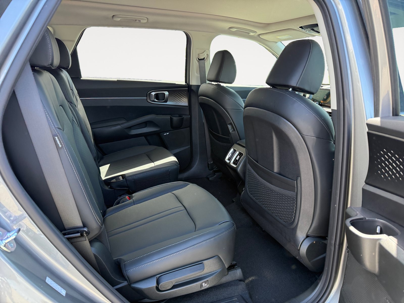 New 2026 Kia Sorento EX w/ EX Premium Package AWD/4WD image 18
