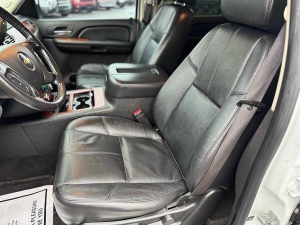 Used 2008 Chevrolet Tahoe LT w/ LT Preferred Equipment Group image 13