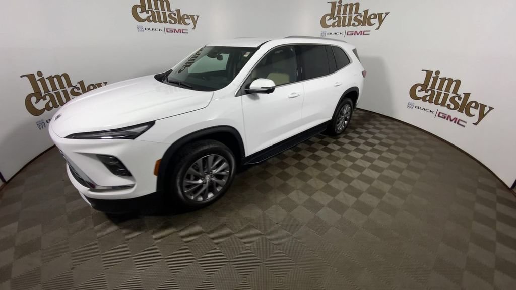 Used 2026 Buick Enclave Preferred AWD/4WD image 4
