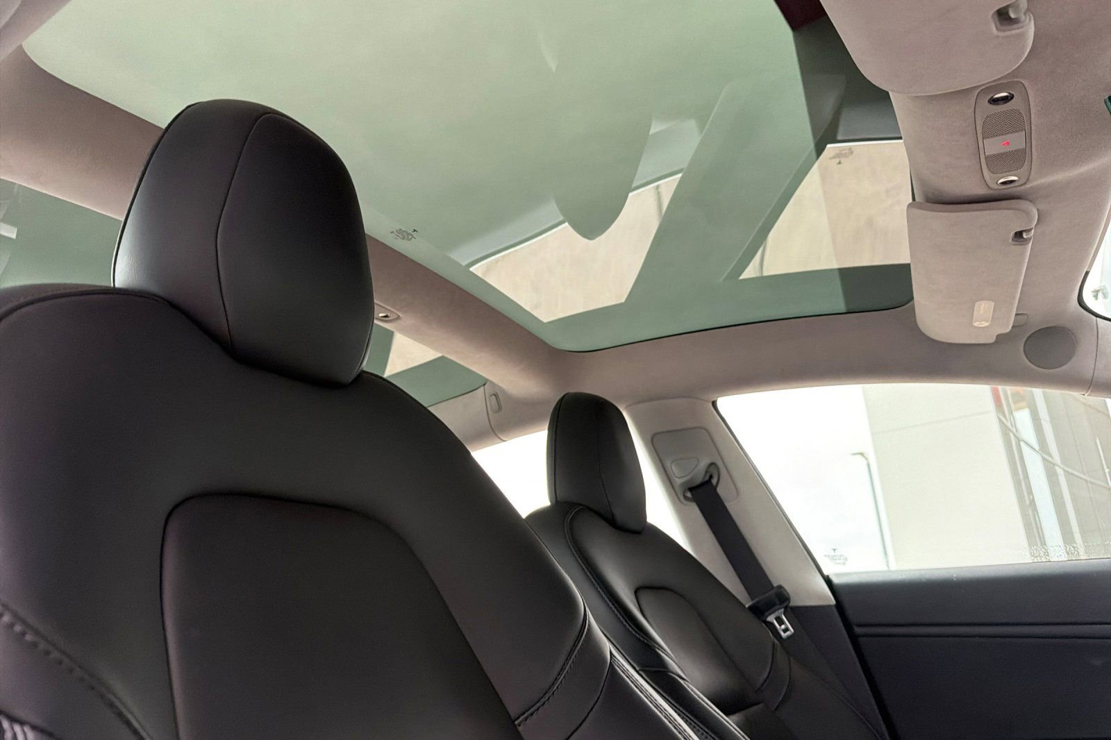 Used 2017 Tesla Model 3 Long Range image 19