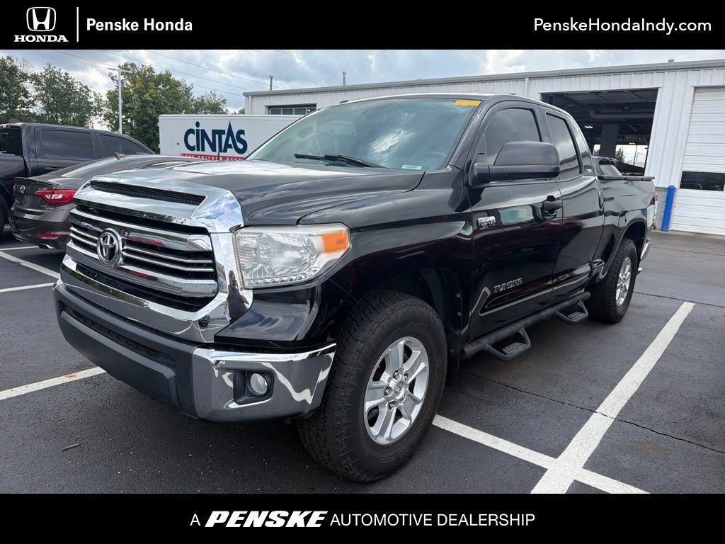 Used 2017 Toyota Tundra SR5 w/ SR5 Upgrade Package AWD/4WD image 1