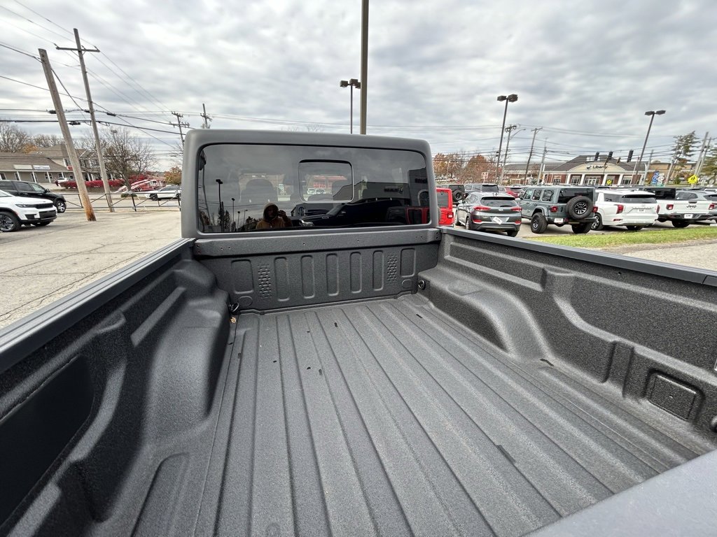 New 2026 Jeep Gladiator Mojave image 8
