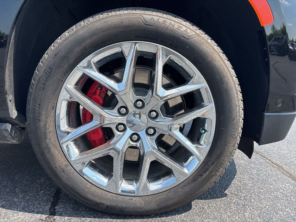 Certified 2024 Chevrolet Tahoe High Country w/ Advanced Technology Package image 11