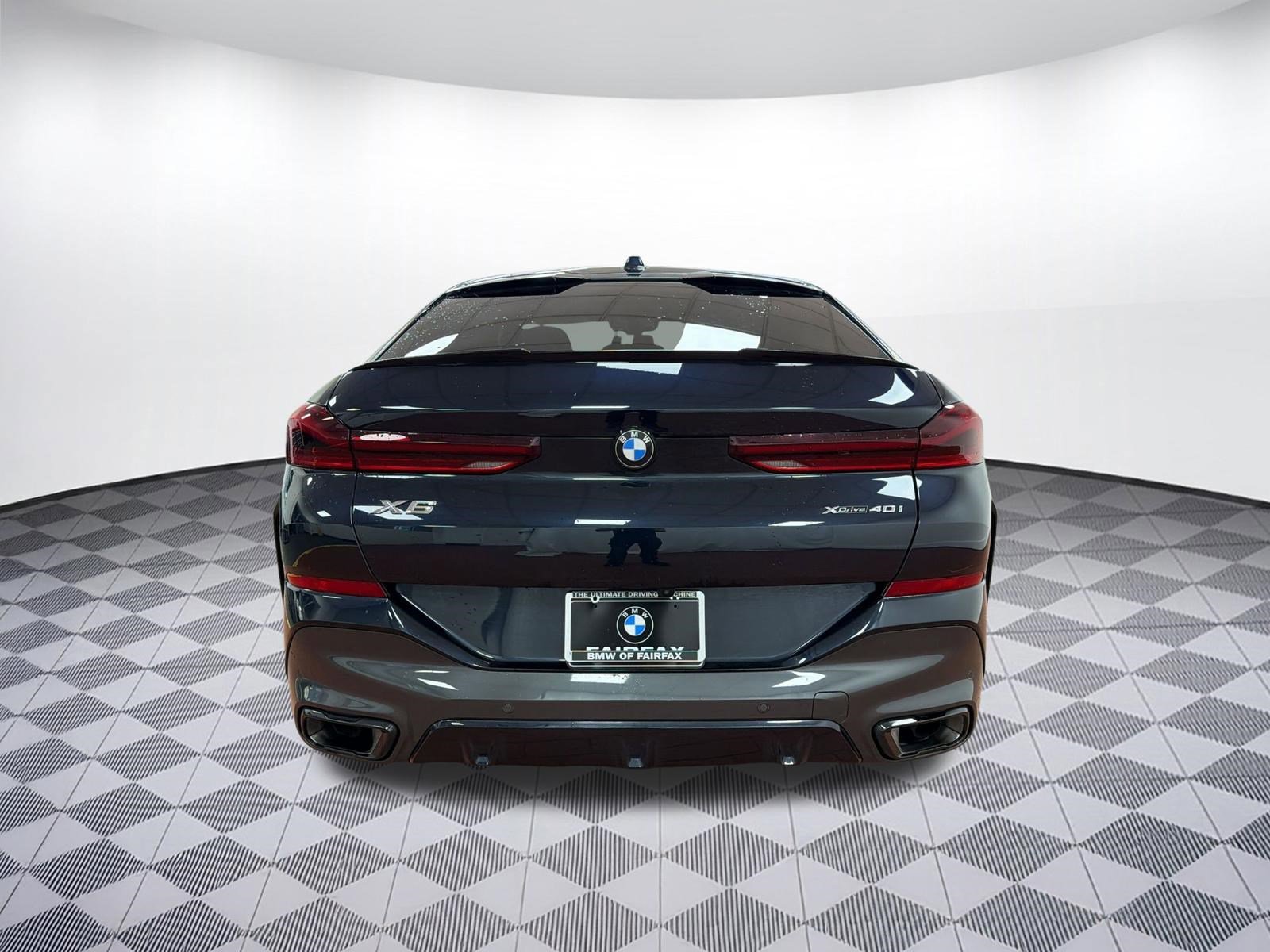 Certified 2024 BMW X6 xDrive40i w/ Executive Package image 10