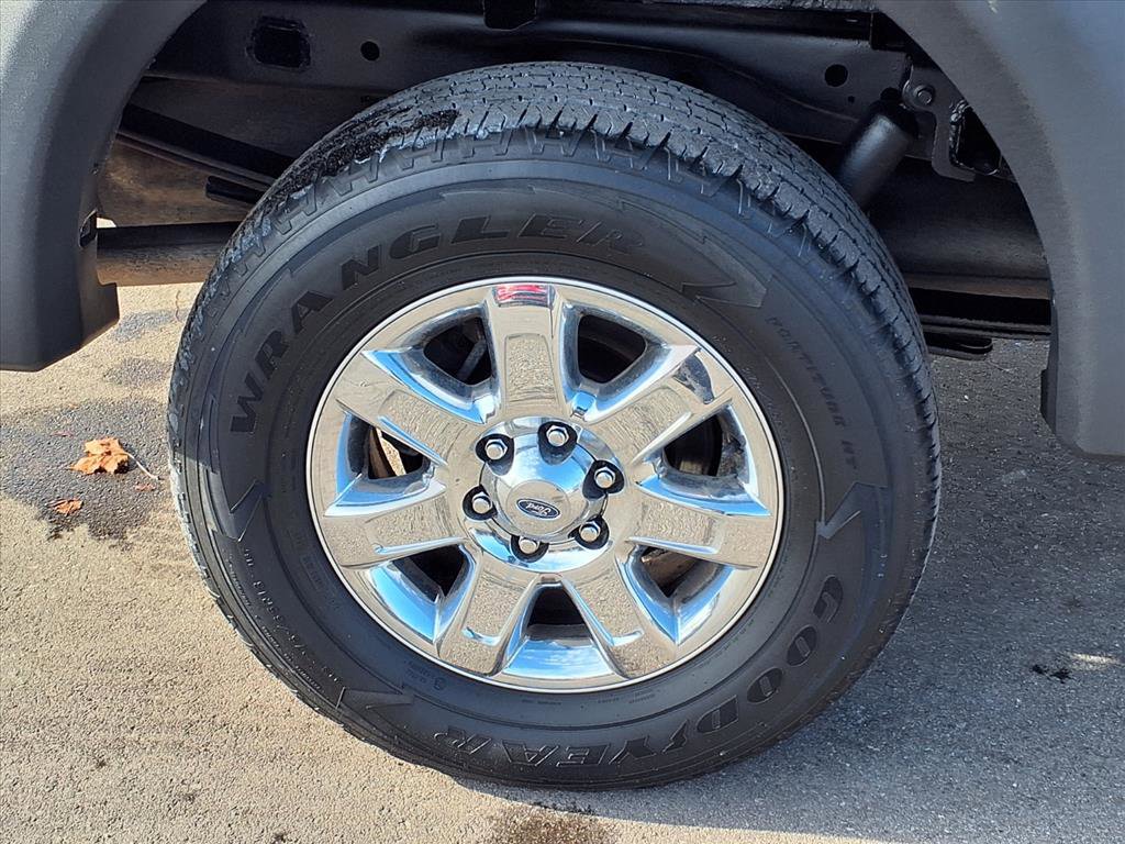 Used 2013 Ford F150 XLT w/ Luxury Equipment Group image 23